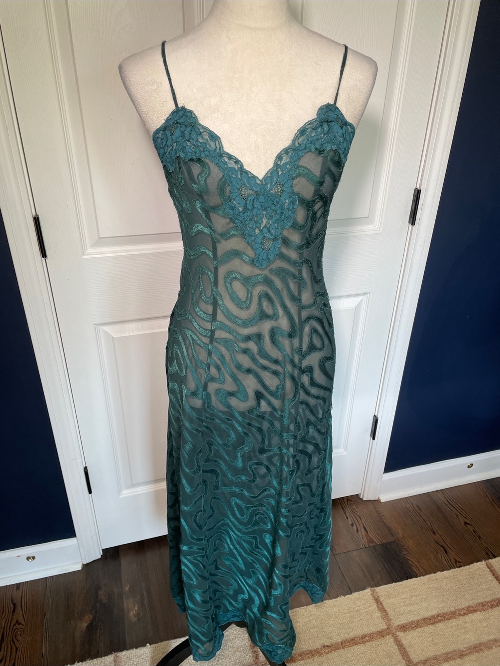 Vintage Victoria's Secret Dark Green Sheer Lace-Trim Slip Dress Size Medium
